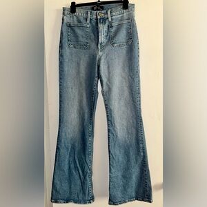BNWT- GAP Light Blue 70’s Flare Women's Jeans